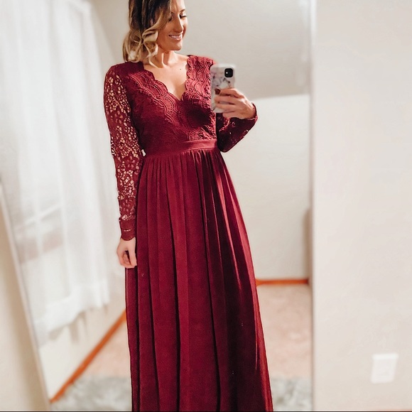 Lulus Dresses & Skirts - Lulu dress